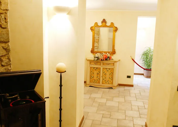 Hotel La Valletta Relais 3*