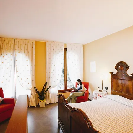 La Valletta Relais فندق بيرغامو