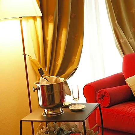 La Valletta Relais Отель Бергамо