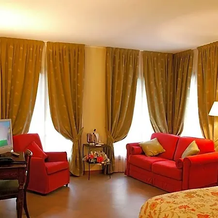 La Valletta Relais Отель Бергамо