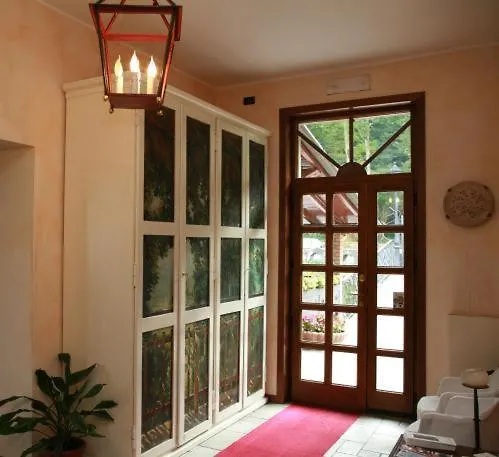 La Valletta Relais فندق بيرغامو