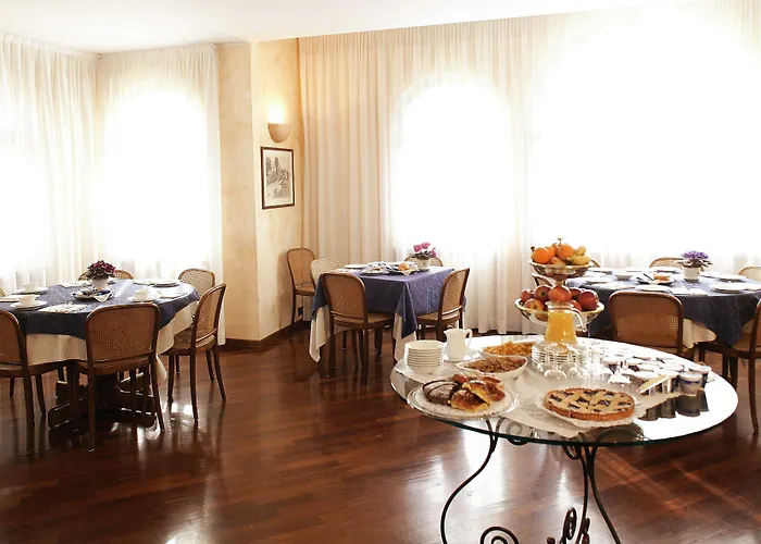 La Valletta Relais Hotell 3*